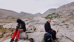 In Between These Mountains — foto 2