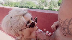 Public squirting — foto 12