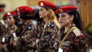 Shadows of a Leader: Qaddafi's Female Bodyguards — foto 1