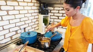 Selena + Chef — foto 10