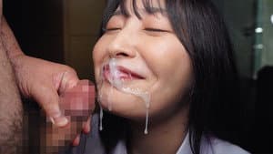 「ごっくんもあるよ」 即尺！即ハメ！時短即効型！数珠繋ぎ都合のイイタダマン制服ビッチの男喰い 藤井いよな — foto 1