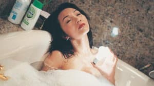 發電悄嬌娃 — foto 1