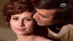 العذاب فوق شفاه تبتسم — foto 1