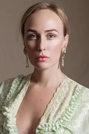 Moonica Mac