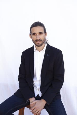 Gustavo León
