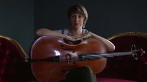 Highly Strung — foto 2