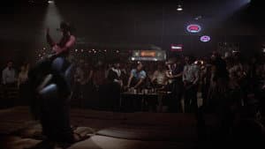 Un cowboy de la ciudad (Urban Cowboy) — foto 3