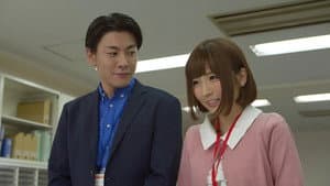 愛憎の嵐 引き裂かれた白下着 — foto 1