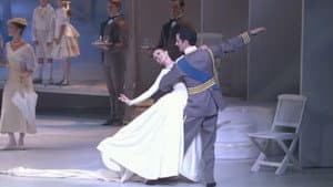 Graeme Murphy's Swan Lake — foto 3