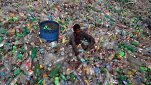 Plastic Planet — foto 1