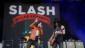 Slash feat. Myles Kennedy & The Conspirators - Rock am Ring 2015 — foto 1