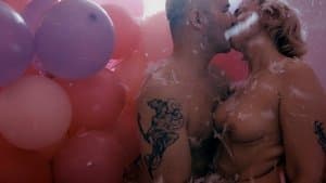 Bloom Up: A Swinger Couple Story — foto 2