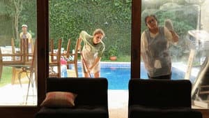 Que Horas Ela Volta? — foto 3