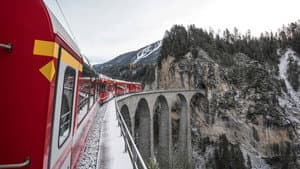Alpine Train at Christmas — foto 1
