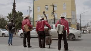Con cuerdas y acordeón — foto 1
