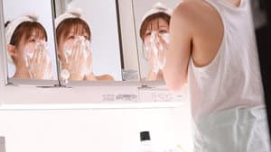 終電ないならウチおいで僕の恋人が家で待ってるのに、 終電逃がし同僚女子社員の家に泊まる流れに…ノーパンノーブラ部屋着に興奮した絶倫のボクは一晩中ヤりまくった。。。 — foto 6