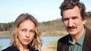 Im Namen der Wahrheit – Traue niemandem — foto 1