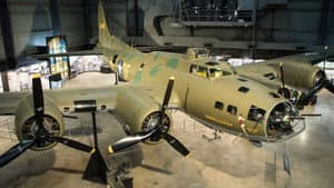 Memphis Belle in Color — foto 2
