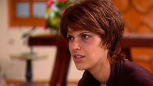 Angélica sale del sanatorio
