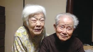 ぼけますから、よろしくお願いします。 — foto 1