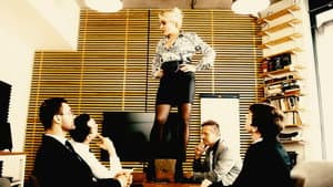 Business Unusual — foto 1