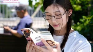CAWD-739地味なオタク友達はムッツリで早漏で超絶倫エグイほどしゃぶってすんげぇはしたなく腰振って僕のチ●ポを調教したがる…。 — foto 8