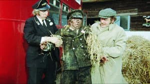 Mutiny on the Buses — foto 2