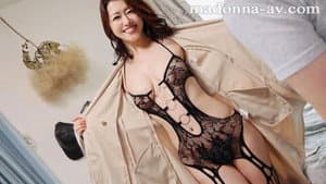 『男責め』リミッター∞解除!!暴走モード超・突入!!男を知り尽くした美熟女による制御不能のど痴女AV!!それが!!アチージョ!!!! 時には勝手に痴女りたい…。Madonna専属 究極美熟女『北条麻妃』お貸しします―。 — foto 2