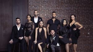 Famously Single — foto 1