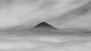 Las Nubes bajo el Volcán — foto 1