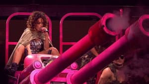 Rihanna: Loud Tour Live At The O2 — foto 3