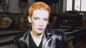 Annie Lennox : De Eurythmics à l'engagement, itinéraire d'une icône pop — foto 1