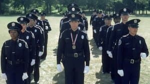 Loca academia de policía — foto 6