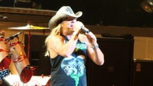Poison: Live, Raw & Uncut — foto 1