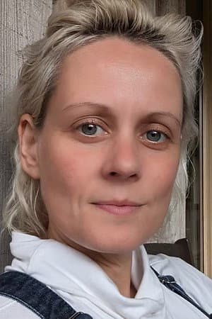 Robyn Fox