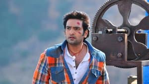 வல்லவனுக்கு புல்லும் ஆயுதம் — foto 1