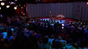 Russell Howard's Good News — foto 1
