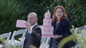 Ruby and Tom Take a Cake to a Wedding — foto 2