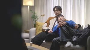 체크 남방을 입은 사내 — foto 9