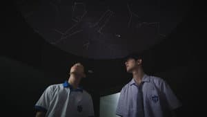 แรงโน้มถ่วงระหว่างเรา — foto 1