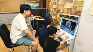 준스톤 이어원 — foto 1