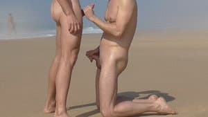 Cruising at Beach 19 — foto 2