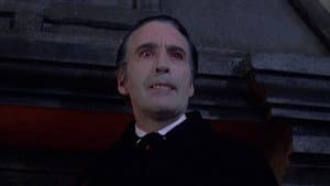 Scars of Dracula — foto 5