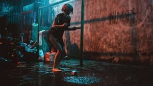 Dzień, w którym znalazłem w śmieciach dziewczynę — foto 2