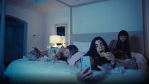 Bitches — foto 1