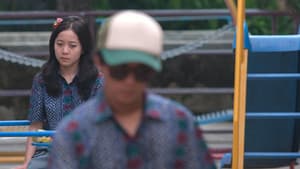 Yang Tidak Dibicarakan Ketika Membicarakan Cinta — foto 2