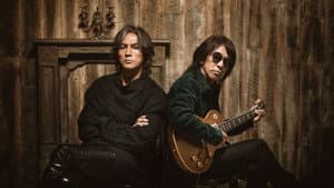 B'z presents LIVE FRIENDS — foto 1