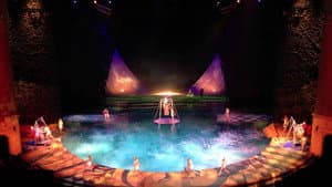Cirque du Soleil: O — foto 2