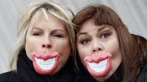 A Bucket O' French and Saunders — foto 2