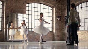 Ballerine le Jour, Escorte la Nuit — foto 1
